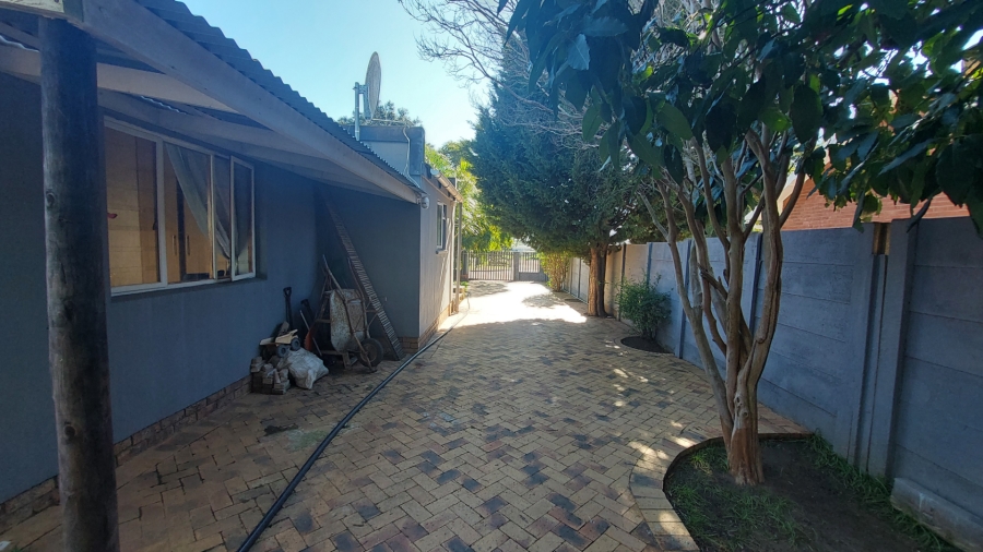 4 Bedroom Property for Sale in Darling Western Cape